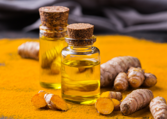 Unveiling the Skin Benefits of Turmeric Oil